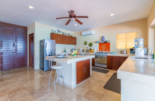 Isla Mujeres House | Isla Mujeres' Finest Oceanfront Home Special Summer Rates!