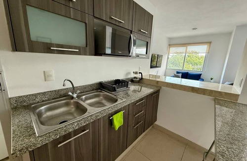 Downtown Cancun Apartment | J-304 Deluxe 2 Bed 2 Bath Suite (Large outdoor Pool)