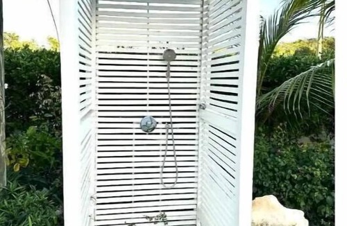 Long Bay Hills Apartment | Juba Sound Retreat Apt#4