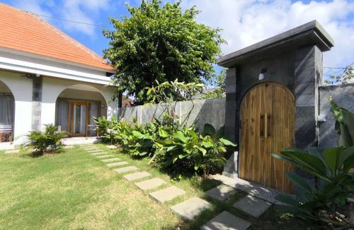 Ungasan House | KENZIE GUEST HOUSE Uluwatu