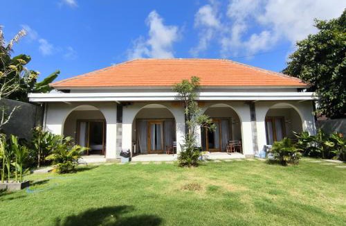 Ungasan House | KENZIE GUEST HOUSE Uluwatu