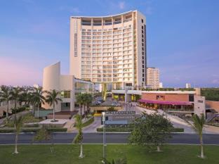 Downtown Cancun Hotel | Krystal Urban Cancun & Beach Club