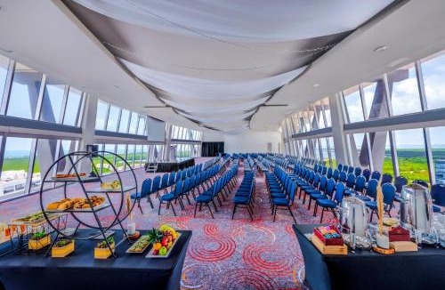 Downtown Cancun Hotel | Krystal Urban Cancun & Beach Club