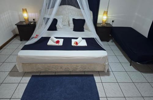 La Digue Ski Chalet | La Digue Ylang Ylang