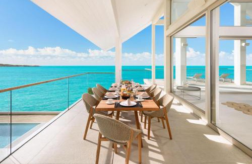 Ocean Point Villa | La Mer South, Luxury Oceanfront on Sapodilla Bay