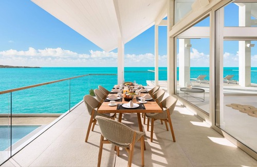 Ocean Point Villa | La Mer Villa, Oceanfront Luxury on Sapodilla Bay