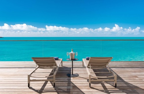Ocean Point Villa | La Mer Villa, Oceanfront Luxury on Sapodilla Bay
