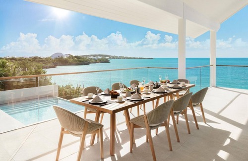 Ocean Point Villa | La Mer Villa, Oceanfront Luxury on Sapodilla Bay
