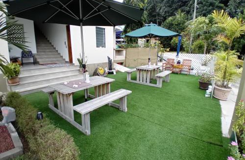 Baie Ste Anne Hotel | La Residence D'Almee Guesthouse