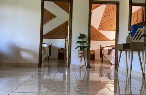 La Digue Bed & Breakfast | La Source Self Catering