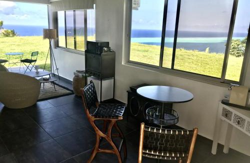 Teahupoo House | La Suite Vue Lagon