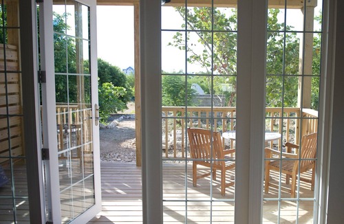Long Bay Hills House | Large Airy Family Home, 5 Min Walk To Beach, Ocean Views, Secluded, Green, Quiet