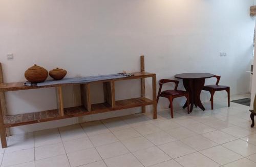 By Pass Ngurah Rai House | Lavender star house