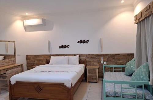 By Pass Ngurah Rai House | Lavender star house