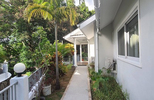 Mahe Island House | Le Chant de Merle Holiday home - House for Family and Friends