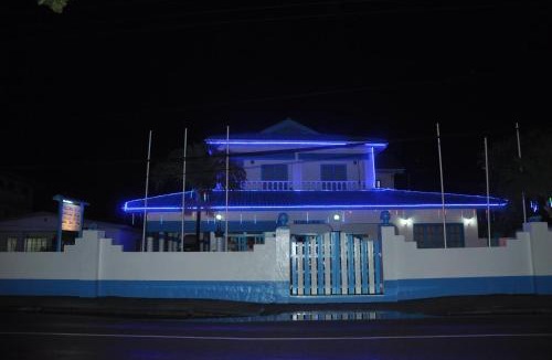 Anse aux Pins House | Le Chateau Bleu