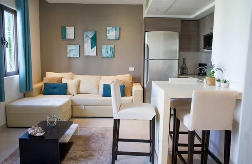 Villa Juarez Condo | Lovely 1 brd apartment w/pool, beachclub, golf