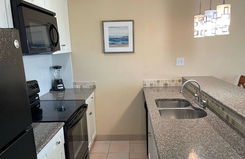 Wheeland Settlement Apartment | Lovely one bedroom apartment in North West Point resort Turks Caicos