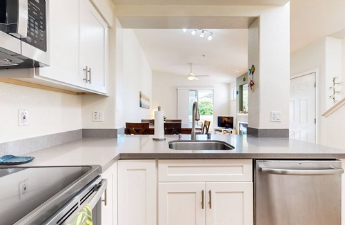 Westside Santa Cruz Condo | Lovely retreat with pool, hot tub, & balcony - walk to the beach - dog-friendly
