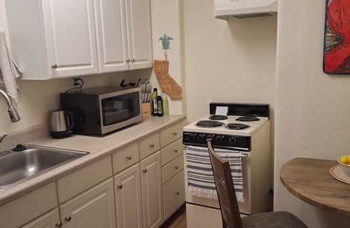 Aptos Apartment | Lovely Studio with Kitchen in charming Aptos