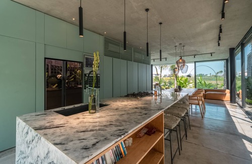 Babakan Villa | Luxe Bridge villas : Modern Meets Tropical w/Chef