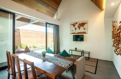 Lodtunduh Villa | Luxurious 2BR Villa with Private Pool & Rice Field Views in Ubud