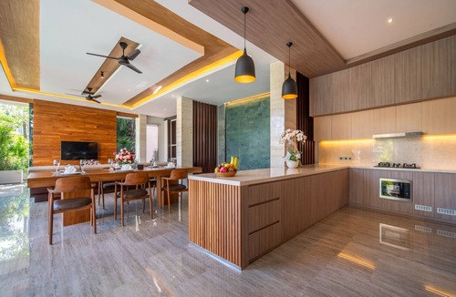 Taman Griya Villa | Luxury 3BR villa private pool near Uluwatu Bingin beach Jimbaran Nusa Dua beach.