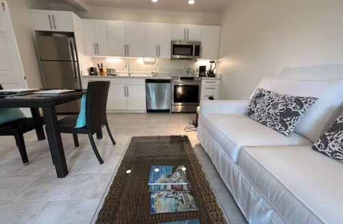 Long Bay Hills Villa | Luxury 4BR Caribbean Beach Front Villa w/Pool SUV - Karana 4BR Villa