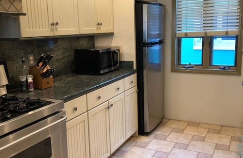 Capitola Apartment | Luxury beach retreat in Capitola Village