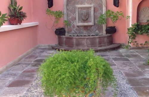 Punta Cancun House | Luxury beachfront huge 4 bedroom IN HOTEL ZONE 1 mile form La ISLA Shopping