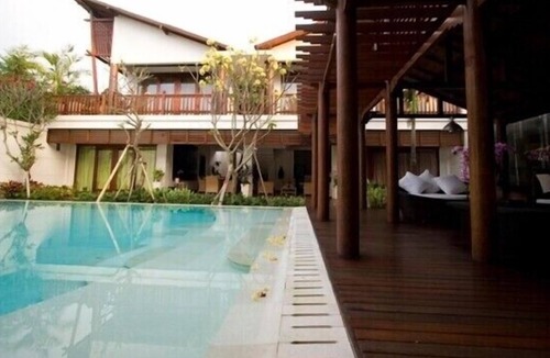 Sanur Kauh Villa | Luxury Nice Spacious 6 BR Family Villa Walk to Sanur Beach