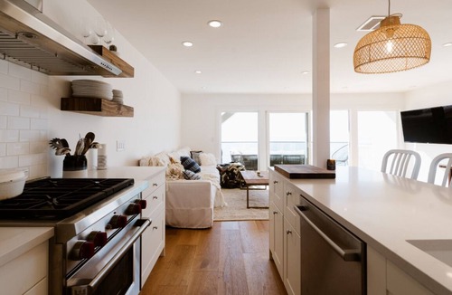 Rio del Mar Condo | LUXURY OCEANFRONT, Ocean Views! Walk to Rio del Mar Beach, Aptos
