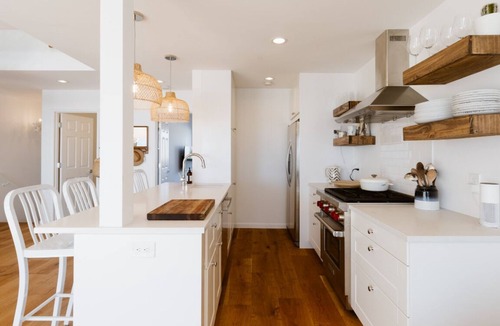 Rio del Mar Condo | LUXURY OCEANFRONT, Ocean Views! Walk to Rio del Mar Beach, Aptos