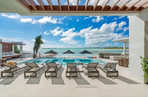 Juba Sound Villa | Luxury Villa rental in Turks and Caicos