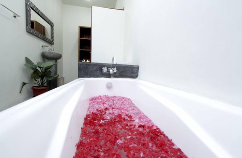 Jimbaran House | Maha Residence Guest House Balangan