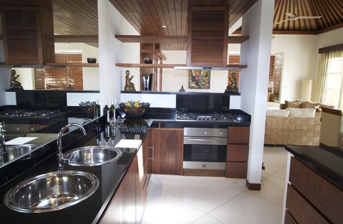 Sanur Villa | Majestic 4BR Villa Located Near The Beach, Sanur! 8Min Walk To The Night Market!