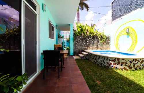 Colonia Andres Apartment | Mar - Fully Equipped Garden Apt - Bicycles/Snorkel - Corpus Christi PETS OK