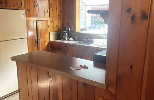 Boulder Creek Cabin | Masood's Lodge