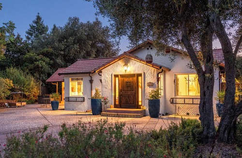 Soquel House | Mediterranean Retreat, Walking Distance to Town