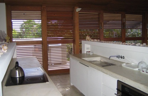 Sandy Point Villa | Miles Of White Sand Beach at 3MC , Seclusion And All The Comforts You Could Want