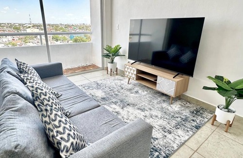 Jacinto Pat Apartment | Modern Apartment, Central,2BR,2BTH, C/Alberca
