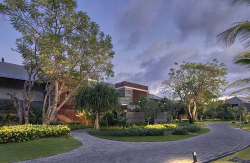 BTDC Apartment | Modern suite with 2 bedrooms and sleeps up to 8 in a tranquil resort in Nusa Dua
