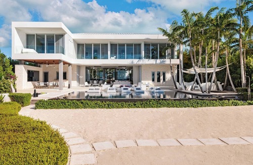Leeward Settlement Villa | Modern Villa for your Holidays in Turks