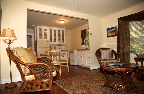 Capitola Bed & Breakfast | Monarch Cove Inn