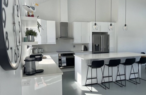 Whitby House | New Luxurious Beachfront Villa at Pumpkin Bluff -Your Ultimate Paradise Getaway!