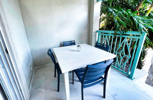 Leeward Settlement Condo | New! Luxury 1Bed Large Condo - Moments from the Beach