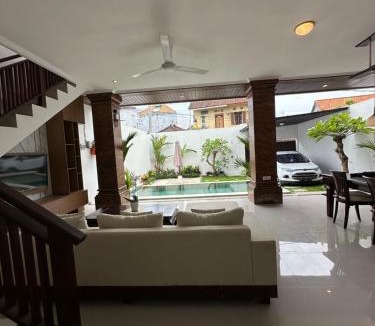 Berawa Villa | NINE NINE VILLA