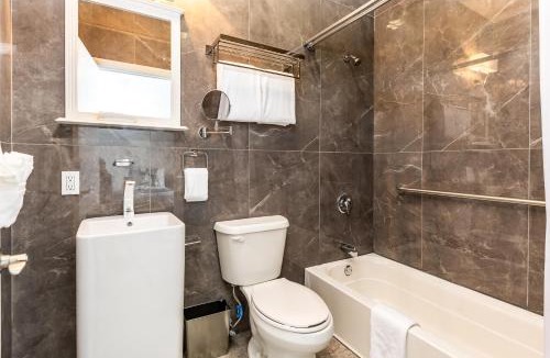 Whitby Hotel | Ocean Breeze Resort