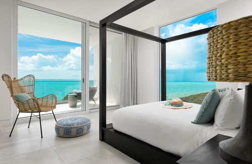 Leeward Settlement Villa | Ocean Dream 5 BR Villa Azur