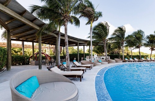 Cancun Apartment | Ocean view 3 bedroom condo! Infinity pool